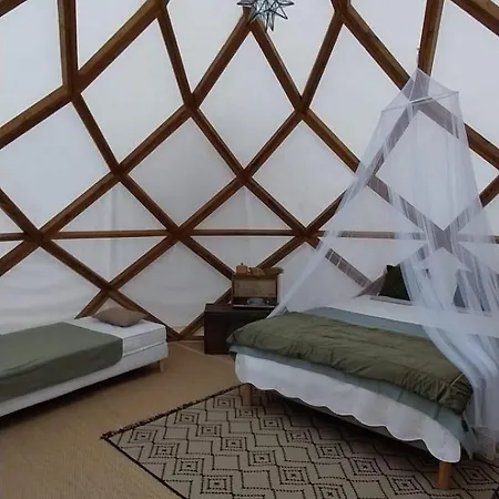 Luxusní stan Les D'erbefol *